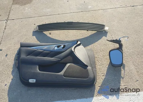 2015 Infiniti Q50 из США, поврежденный, VIN JN1BV7AR5FM420051